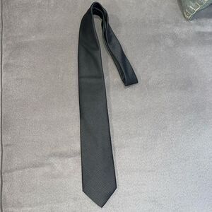 NWOT Michael Kors black & grey tie